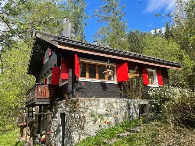 Chalet Hirondelles à Nax