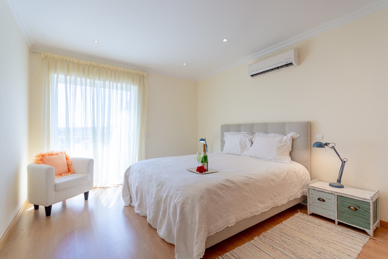 Appartement+3.5+pie-ces+Piscines+-+garage+a-+Lagos+-+Chambre